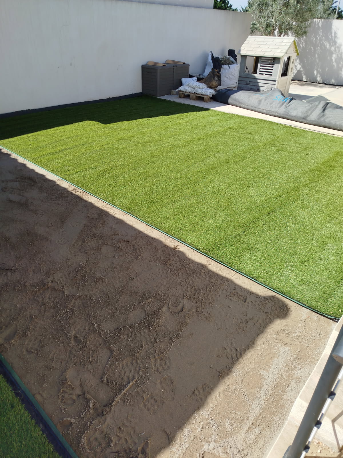 chantier-gavotte-gazon-synthetique-md-renovation13 chantier-gavotte-gazon-synthetique-md-renovation13