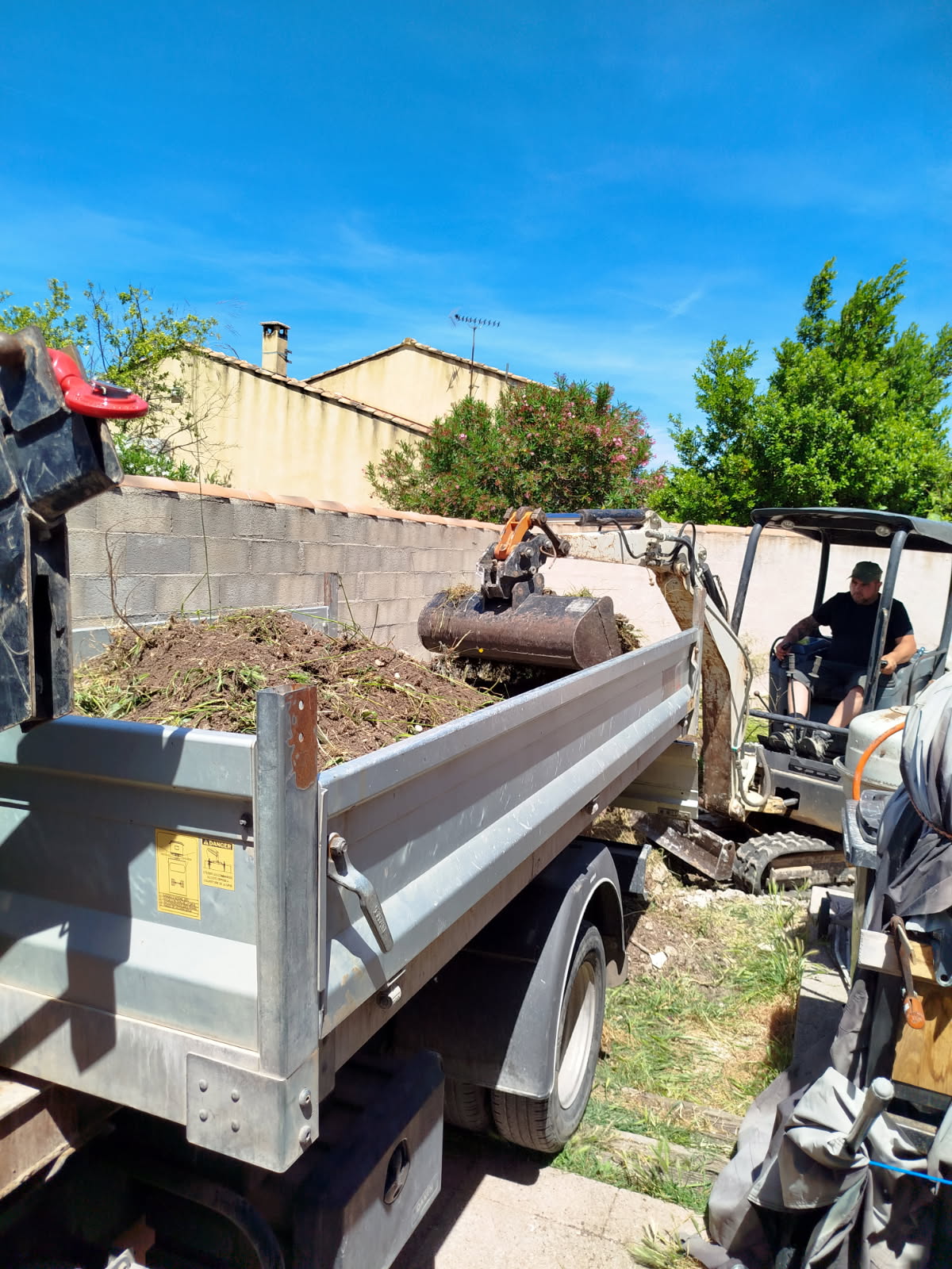 terrassement-marignane-petanque-md-renovation13 terrassement-marignane-petanque-md-renovation13