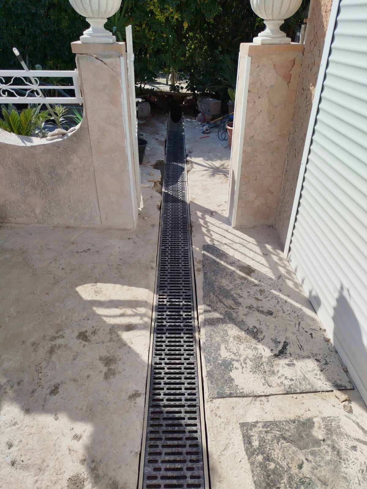 md-renovation-13-pose-caniveaux (3)