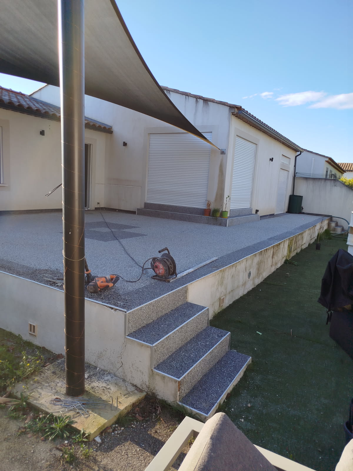 md-renovation13-renovation-terrasse-carrelage (1)